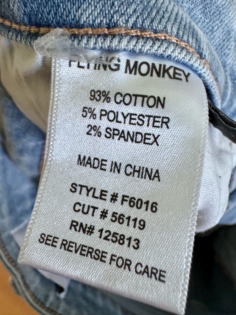 Flying Monkey High Rise Wide Leg Distressed Jeans Light Wash Size 30 NWT - Picture 15 of 15